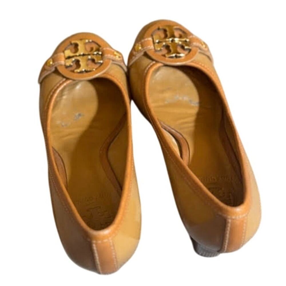Women’s Tan Patent Leather Block Heel Pumps with Buckle Detail - Picture 4 of 10